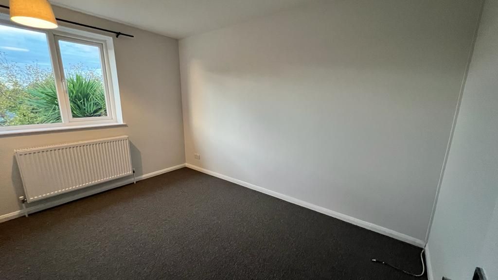 2 bedroom end terraced house Let in Coventry - Photograph 15.