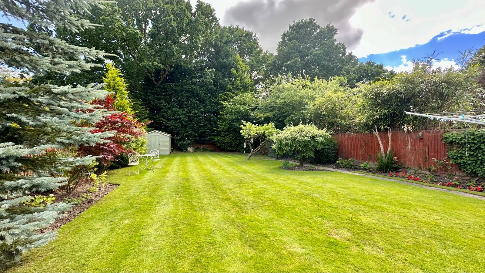 3 bedroom detached bungalow Sold in Coventry - Photograph 22.