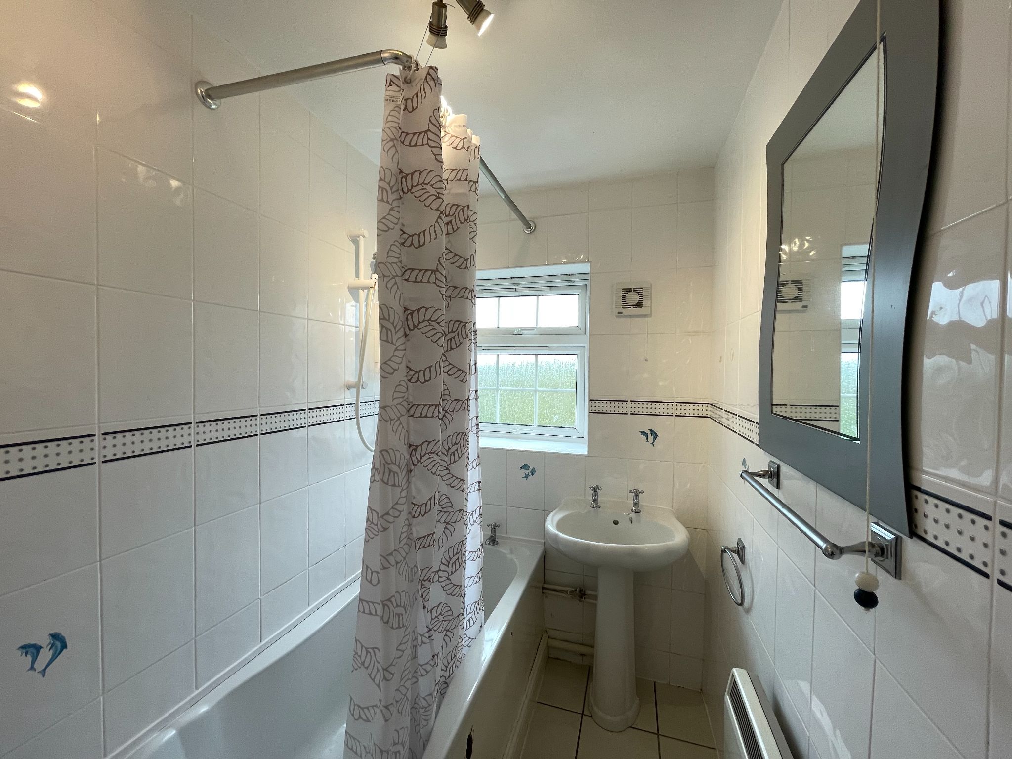 1 bedroom apartment flat/apartment Let in Coventry - Photograph 5.