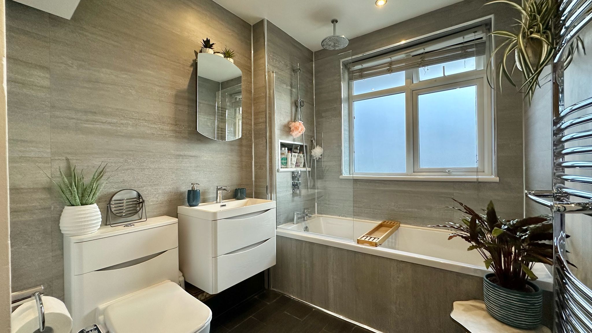 3 bedroom semi-detached house SSTC in Coventry - Photograph 22.