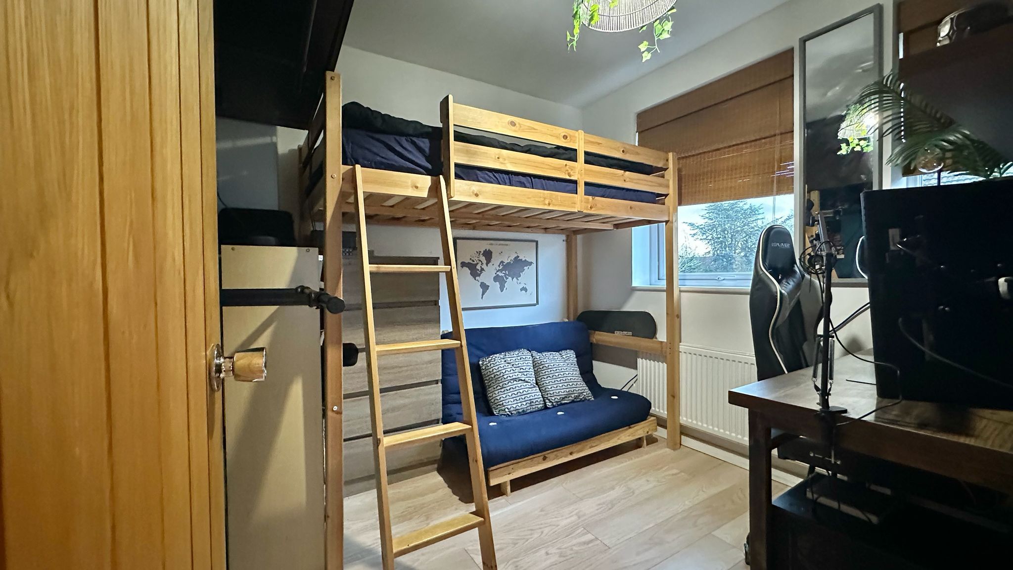 3 bedroom semi-detached house SSTC in Coventry - Photograph 21.