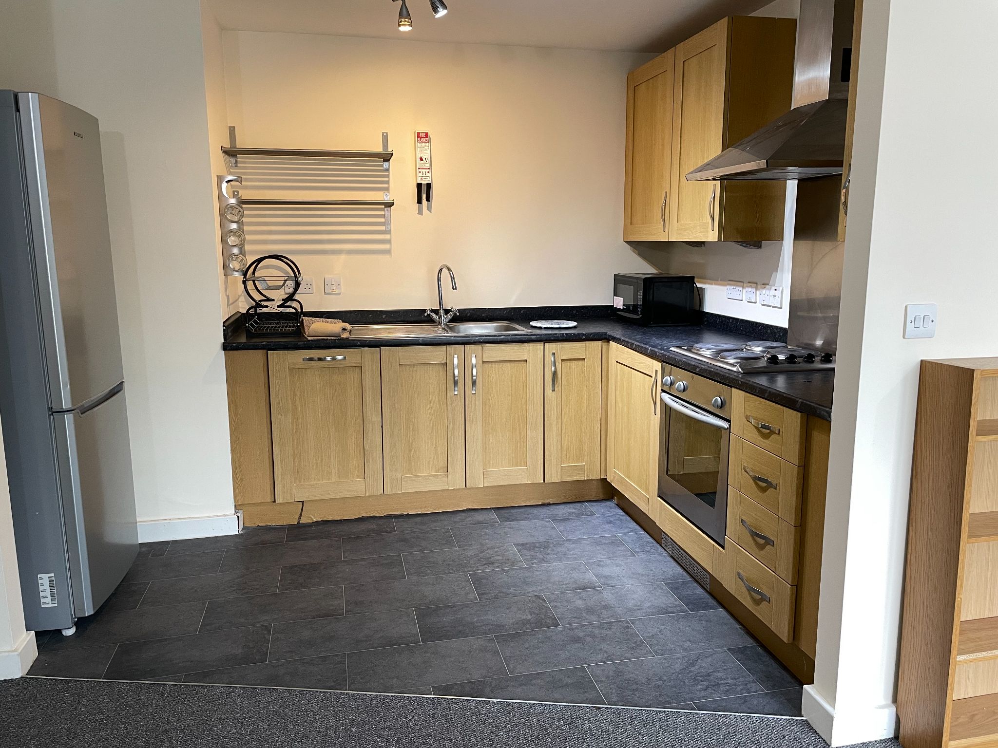 2 bedroom apartment flat/apartment Let in Coventry - Photograph 7.