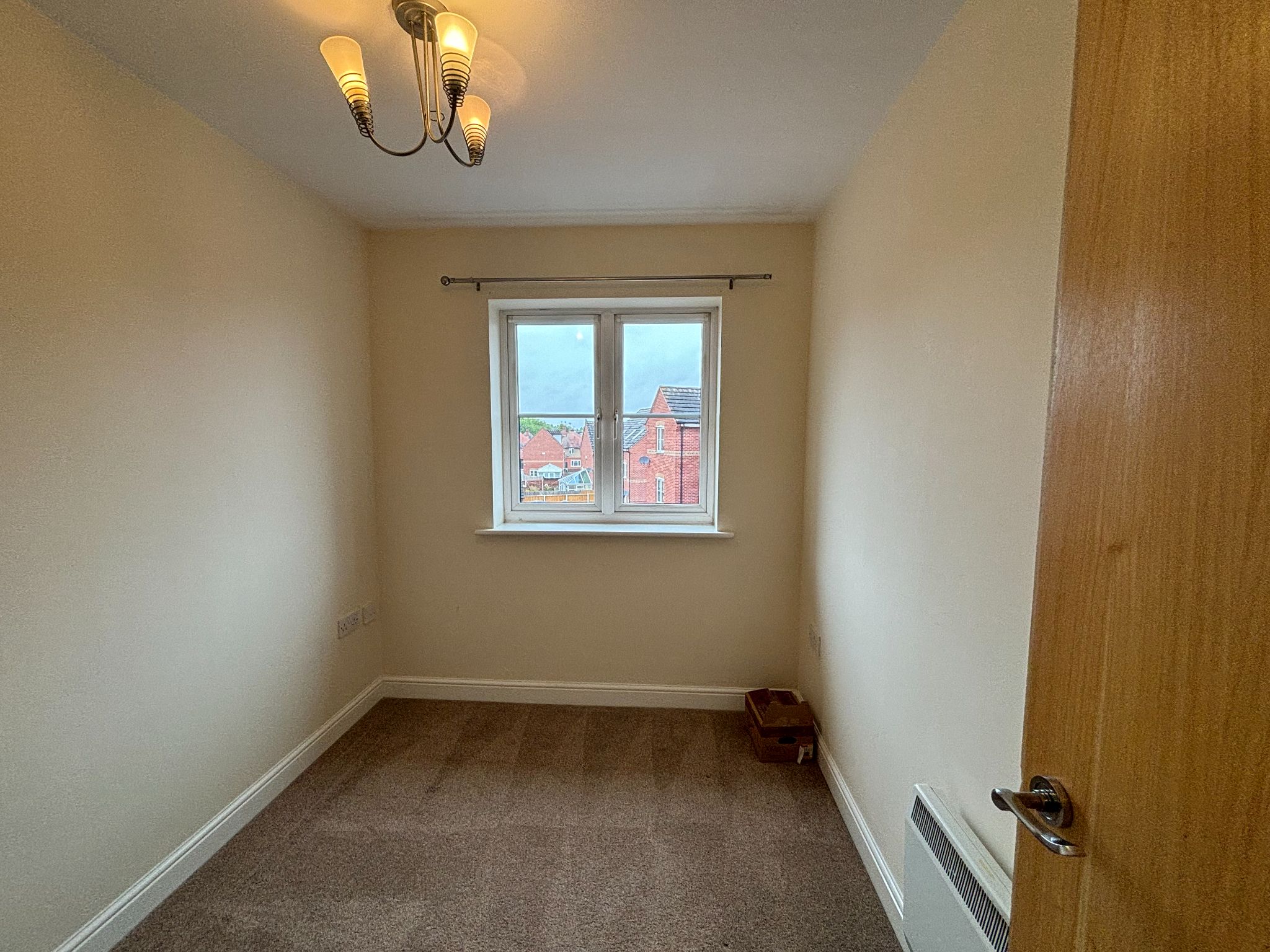 2 bedroom apartment flat/apartment To Let in Coventry - Photograph 10.