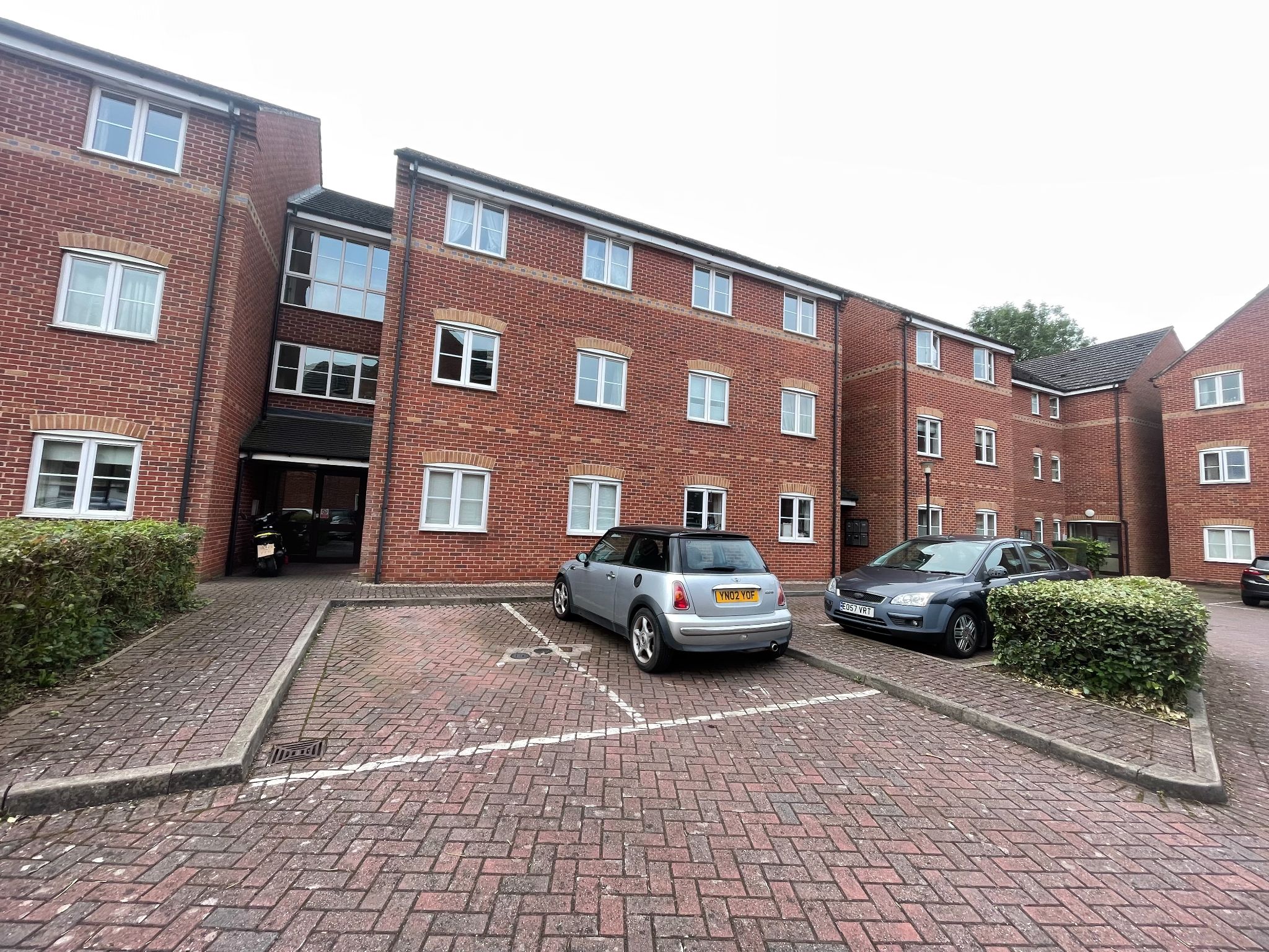 2 bedroom apartment flat/apartment To Let in Coventry - Photograph 13.