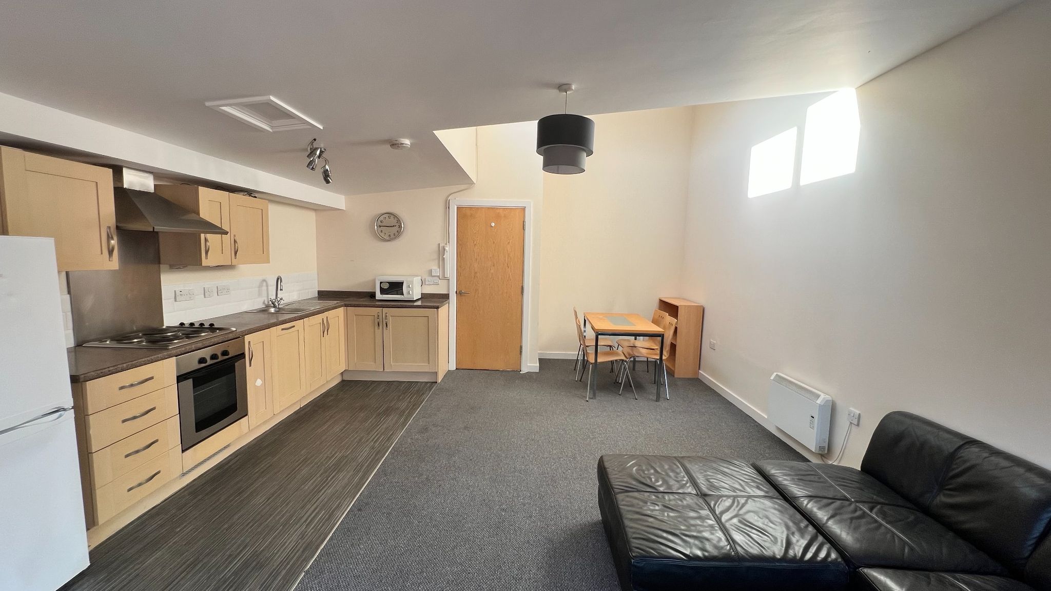 1 bedroom apartment flat/apartment For Sale in Coventry - Photograph 4.