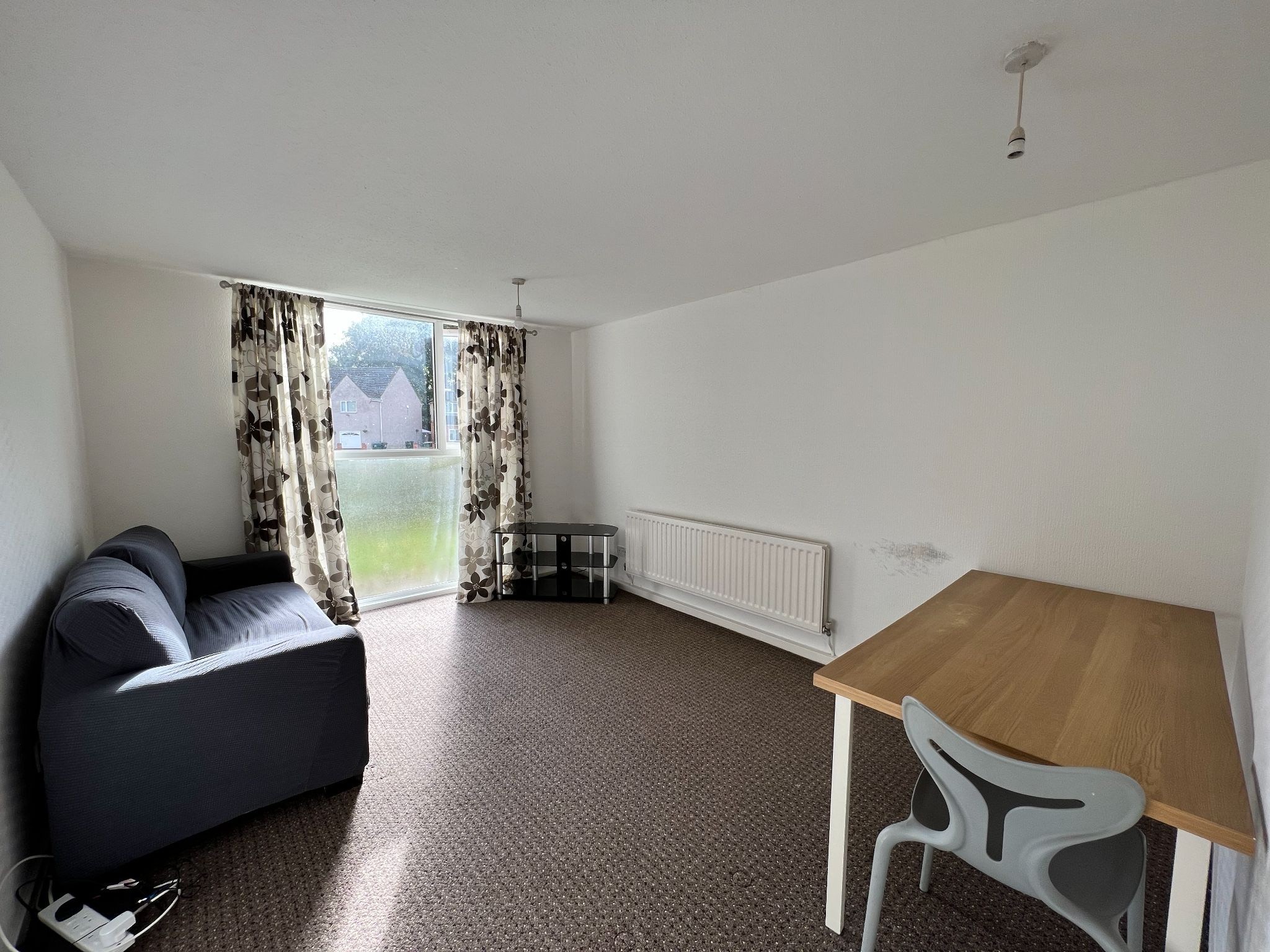 1 bedroom apartment flat/apartment Let in Coventry - Photograph 4.