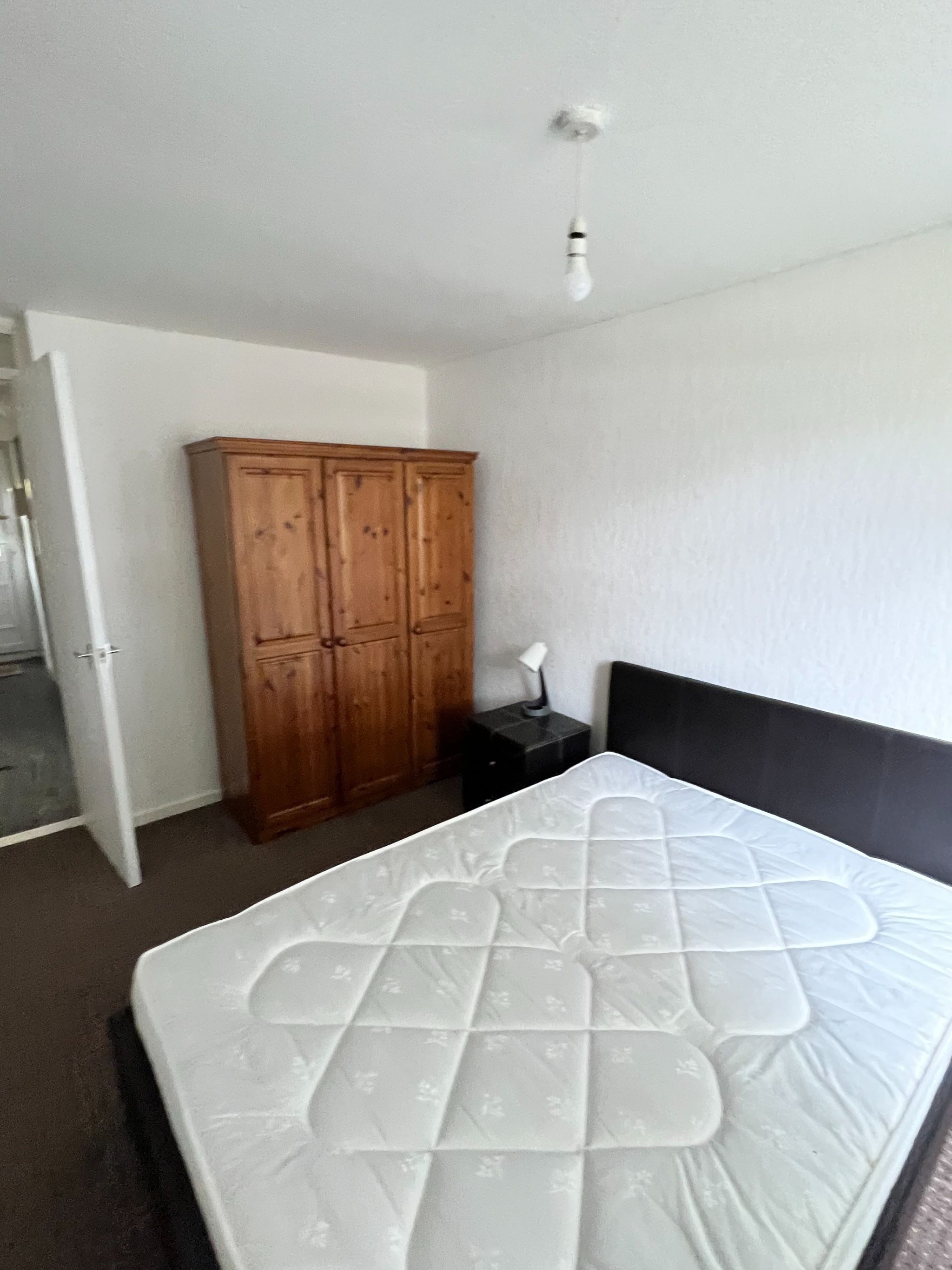 1 bedroom apartment flat/apartment Let in Coventry - Photograph 8.