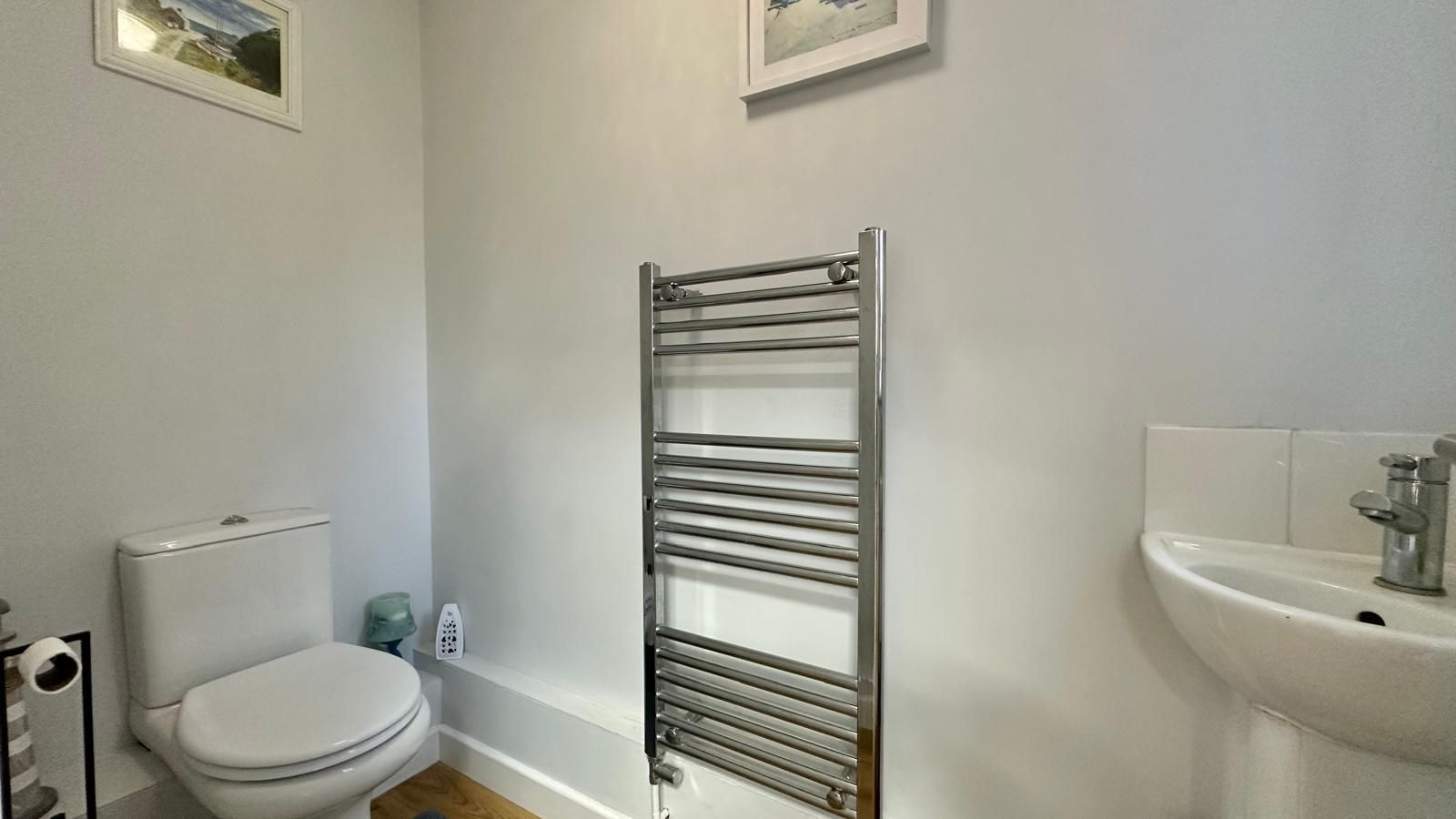 3 bedroom detached house SSTC in Coventry - Photograph 12.