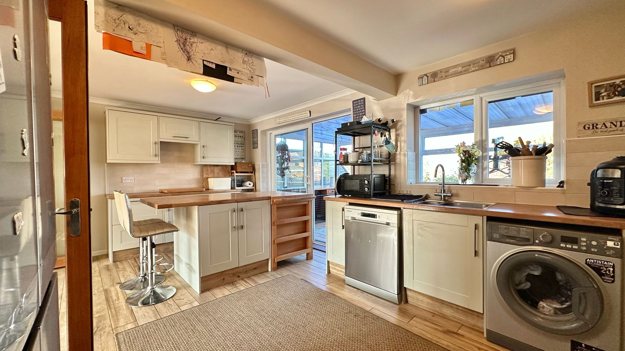 3 bedroom semi-detached house SSTC in Coventry - Photograph 8.
