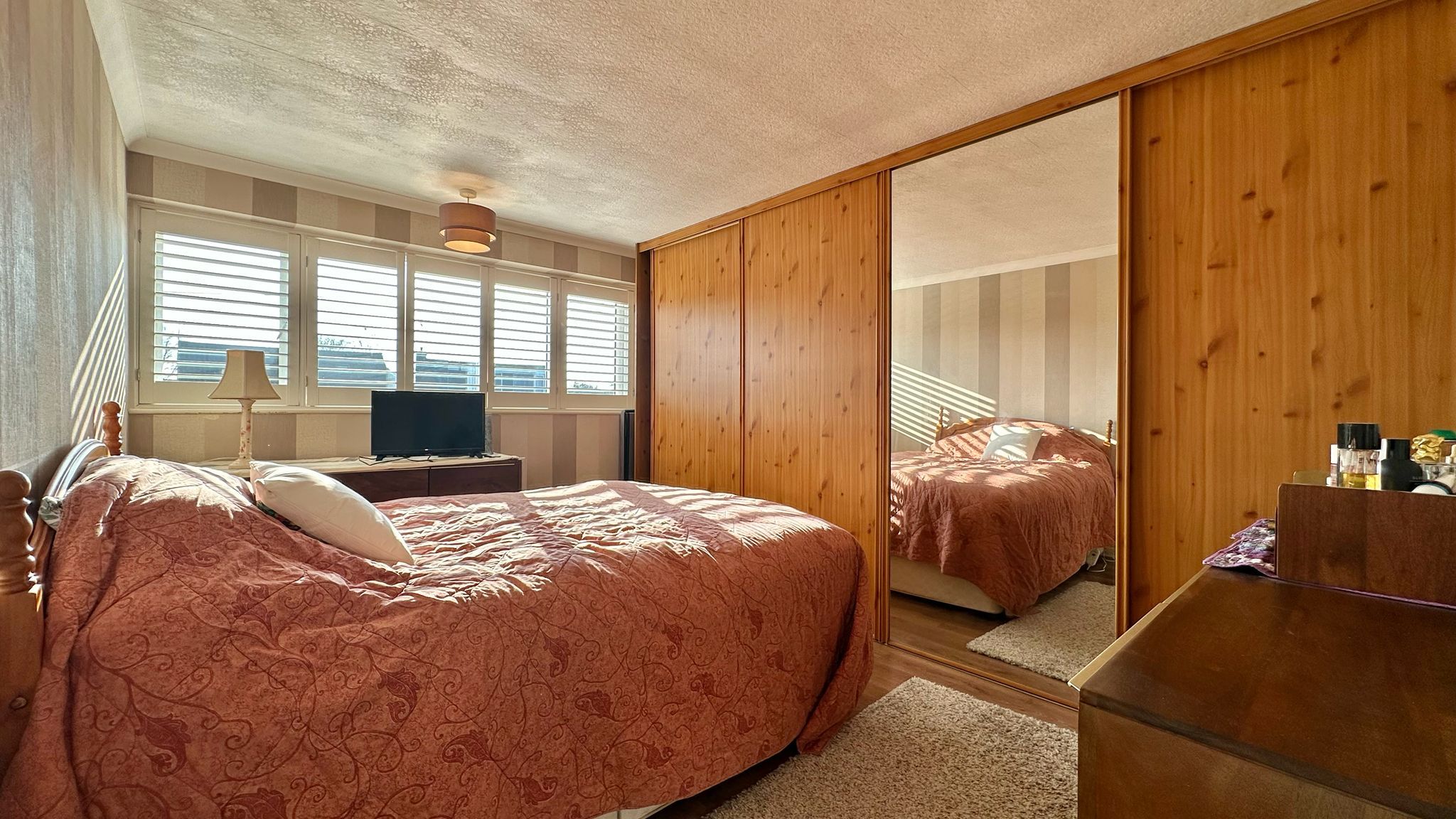 3 bedroom semi-detached house SSTC in Coventry - Photograph 12.