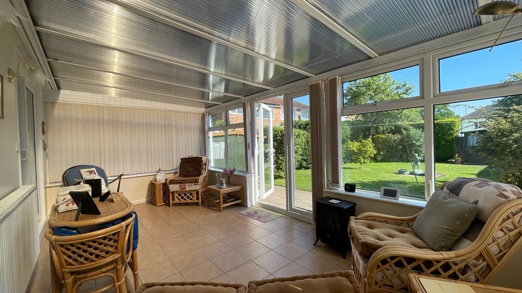 3 bedroom semi-detached bungalow Sold in Coventry - Conservatory.