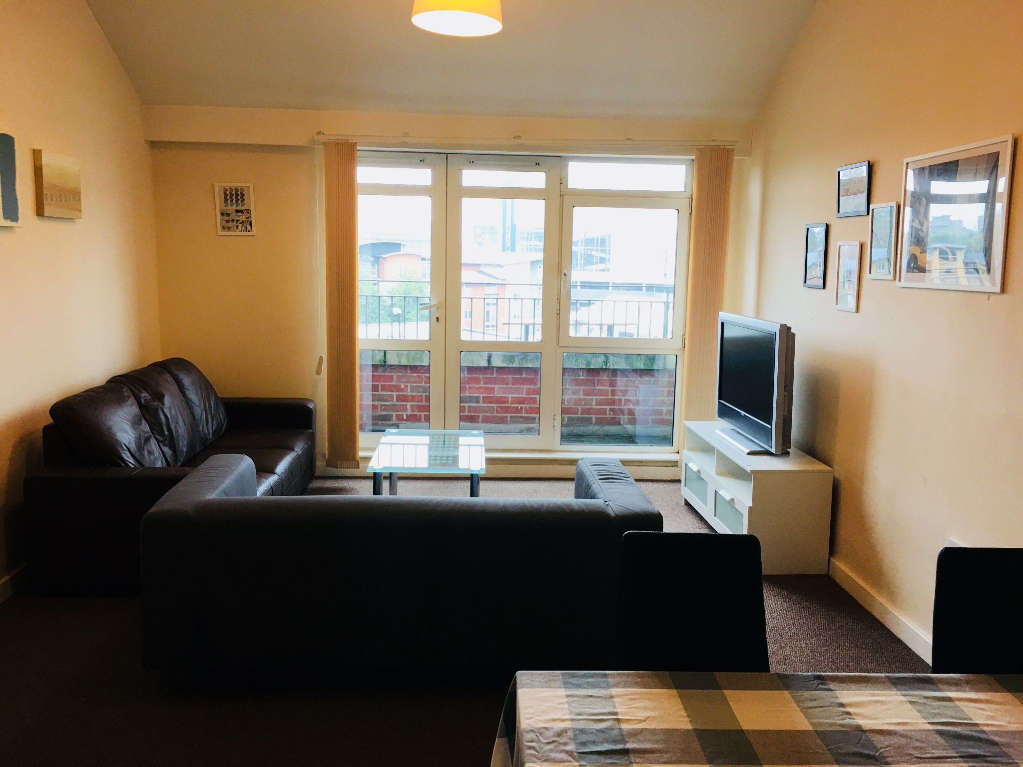 2 bedroom apartment flat/apartment For Sale in Coventry - Photograph 2.