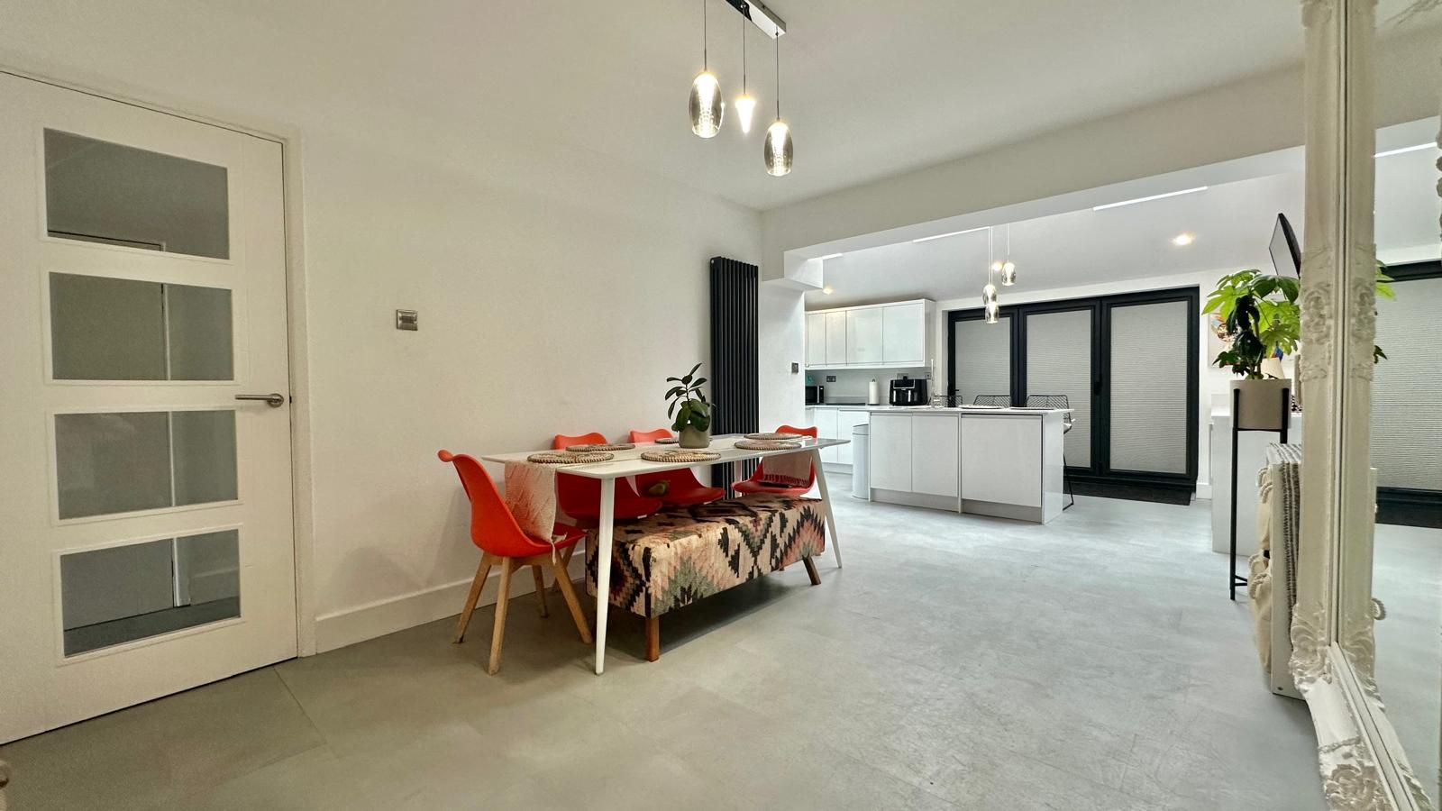 3 bedroom end terraced house For Sale in Coventry - Photograph 29.