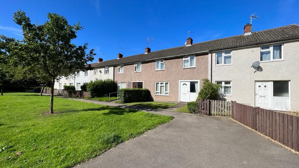 3 bedroom mid terraced house Sold in Coventry - Photograph 15.
