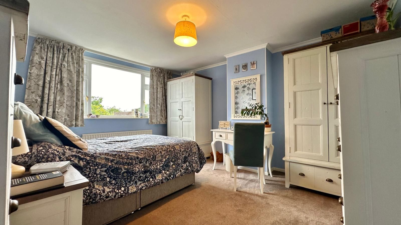 3 bedroom semi-detached house Sold in Coventry - Photograph 10.