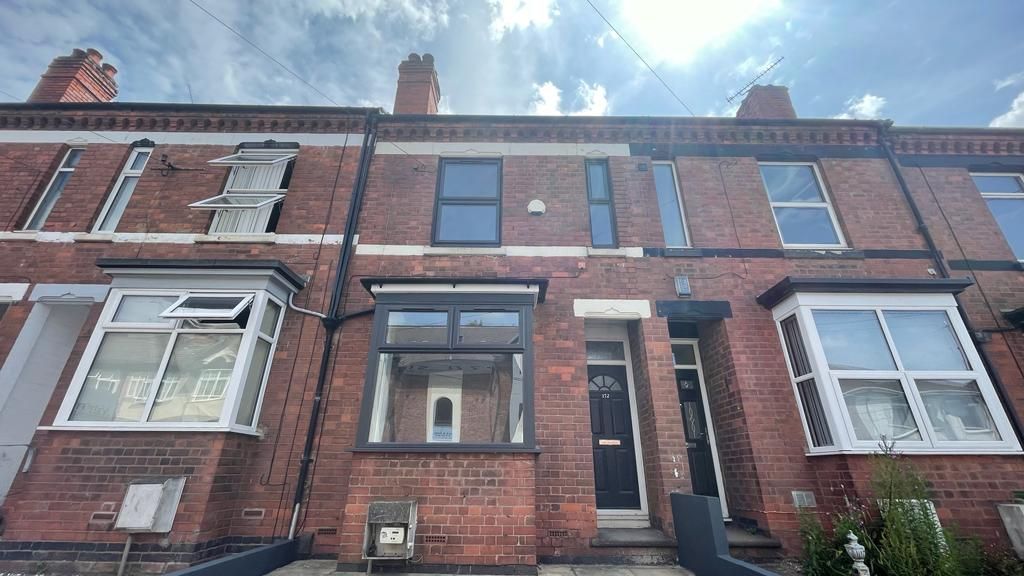 3 bedroom mid terraced house Let in Coventry - Exterior.