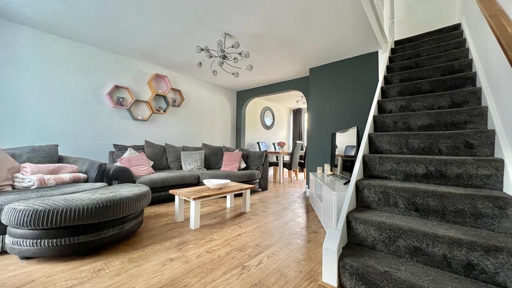 2 bedroom mid terraced house Sold in Coventry - Photograph 4.