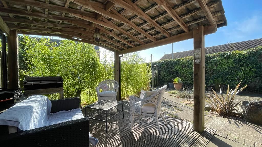 4 bedroom end terraced house Sold in Coventry - Rear Garden.