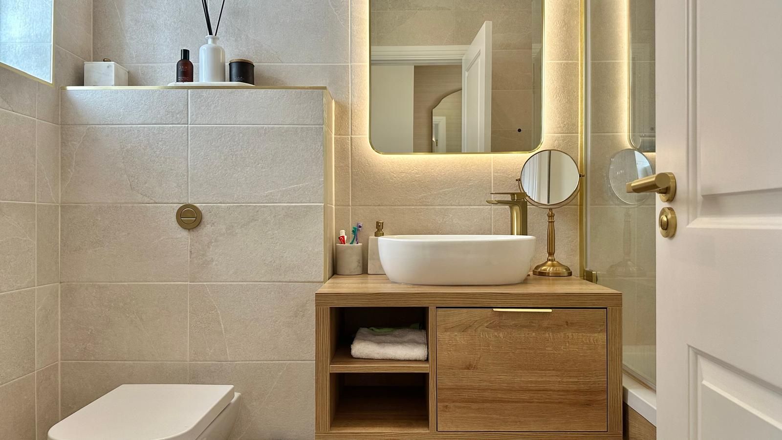 2 bedroom apartment flat/apartment Sold in Coventry - Photograph 13.