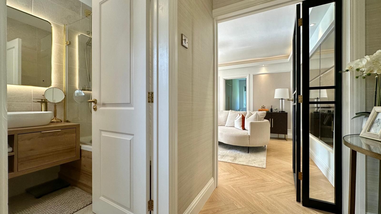 2 bedroom apartment flat/apartment Sold in Coventry - Photograph 3.