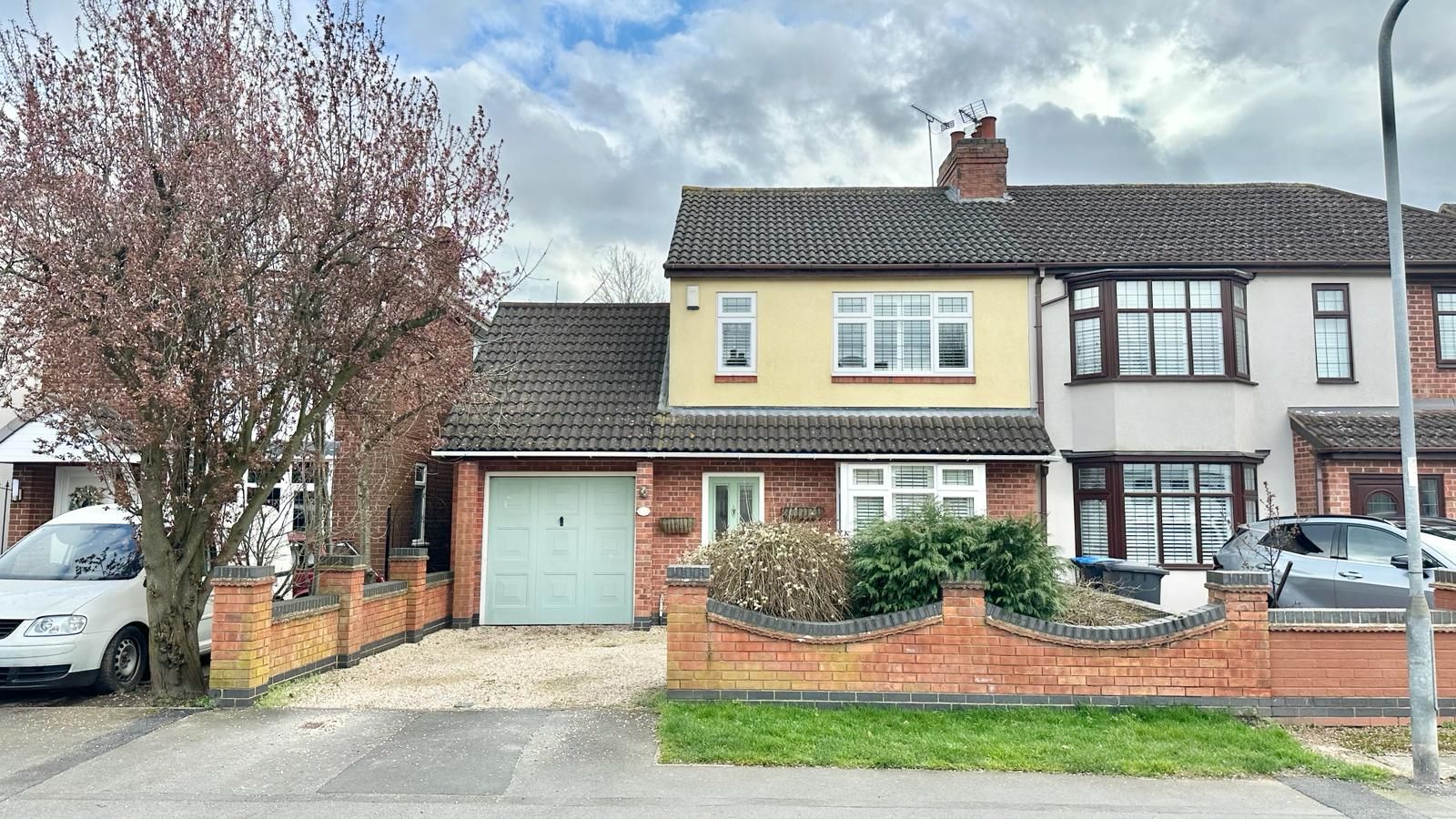 3 bedroom semi-detached house Sold in Coventry - Photograph 1.