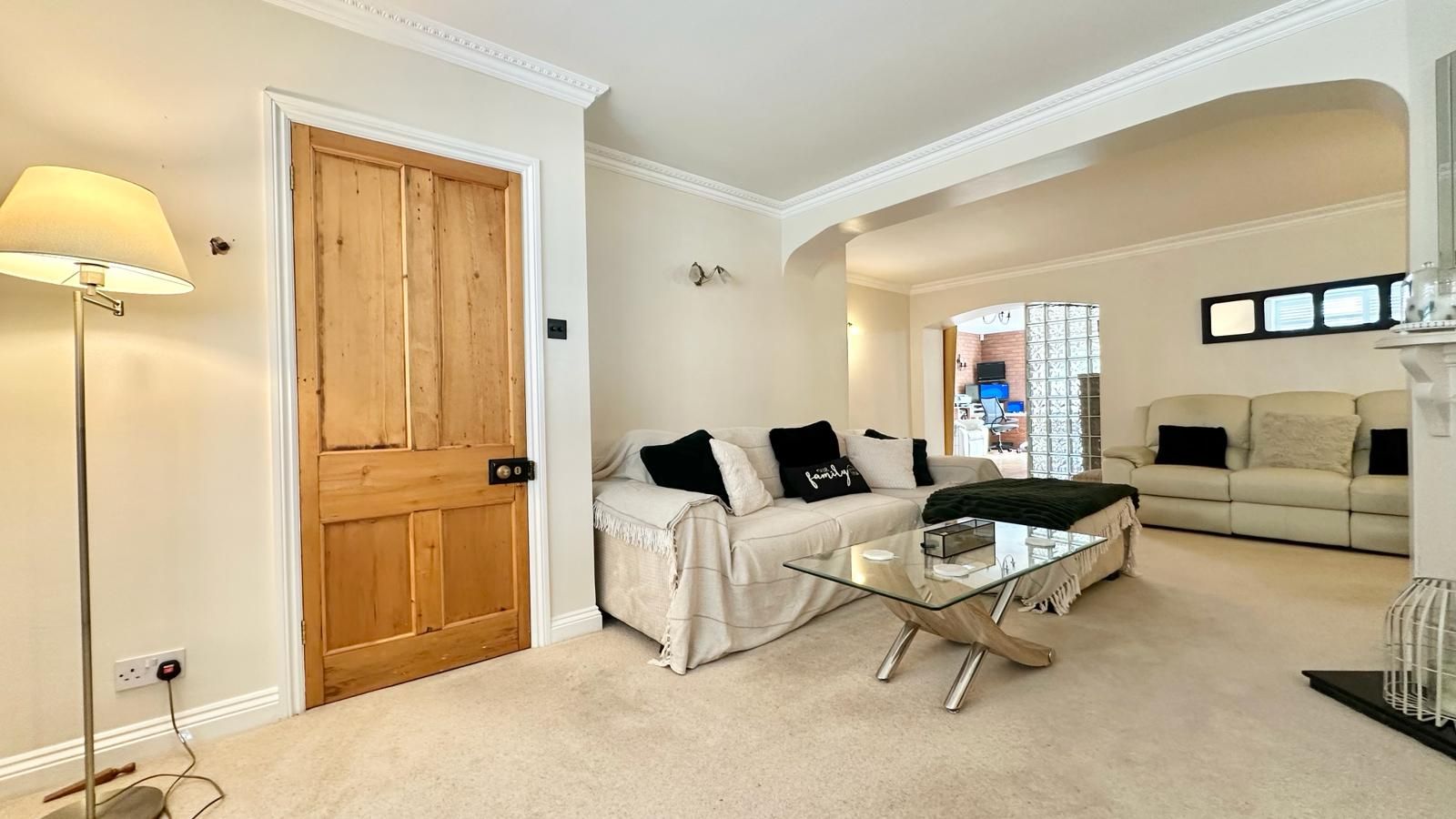 3 bedroom semi-detached house Sold in Coventry - Photograph 7.