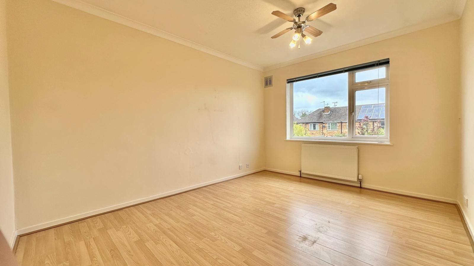 2 bedroom apartment flat/apartment Sold in Coventry - Photograph 7.