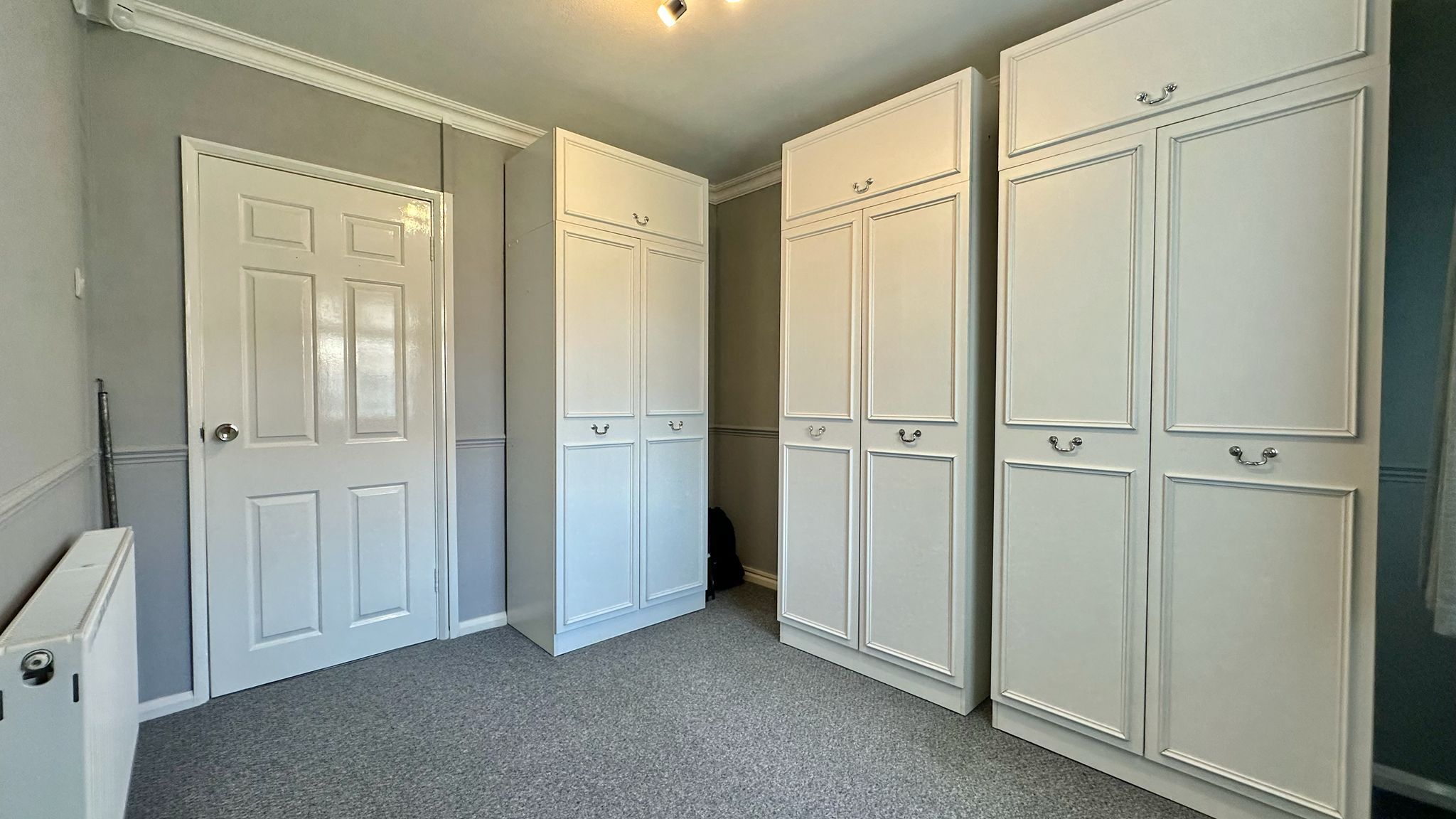 2 bedroom semi-detached bungalow For Sale in Coventry - Photograph 14.