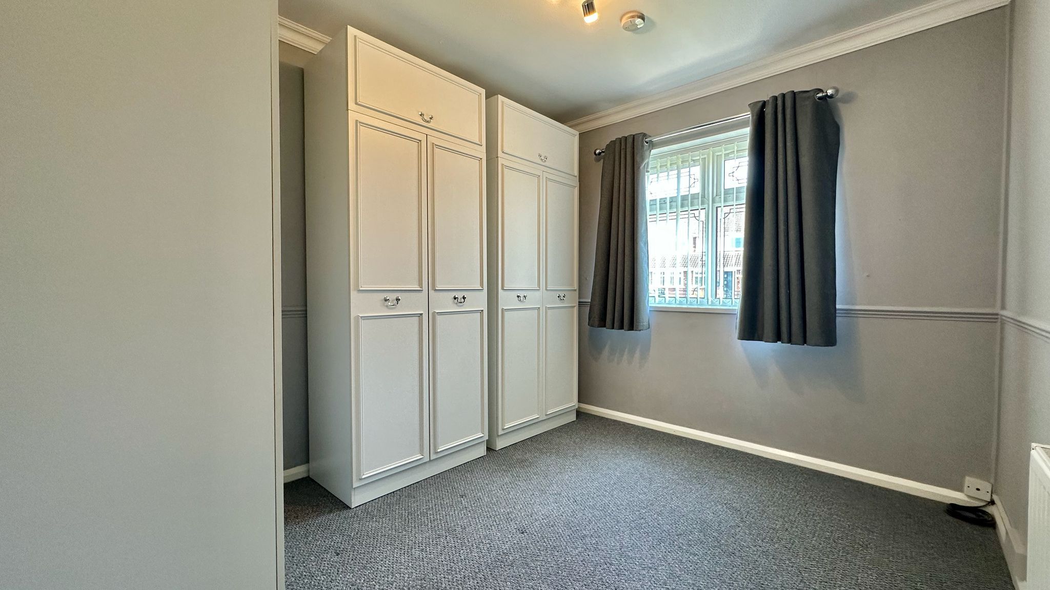 2 bedroom semi-detached bungalow For Sale in Coventry - Photograph 13.