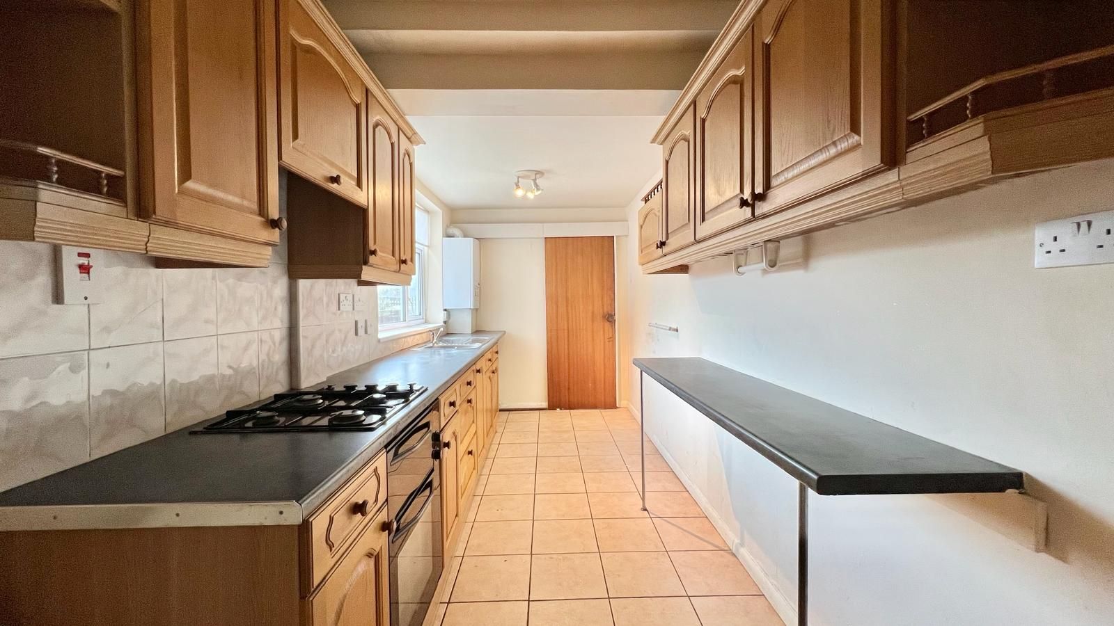 3 bedroom mid terraced house Sold in Coventry - Photograph 7.