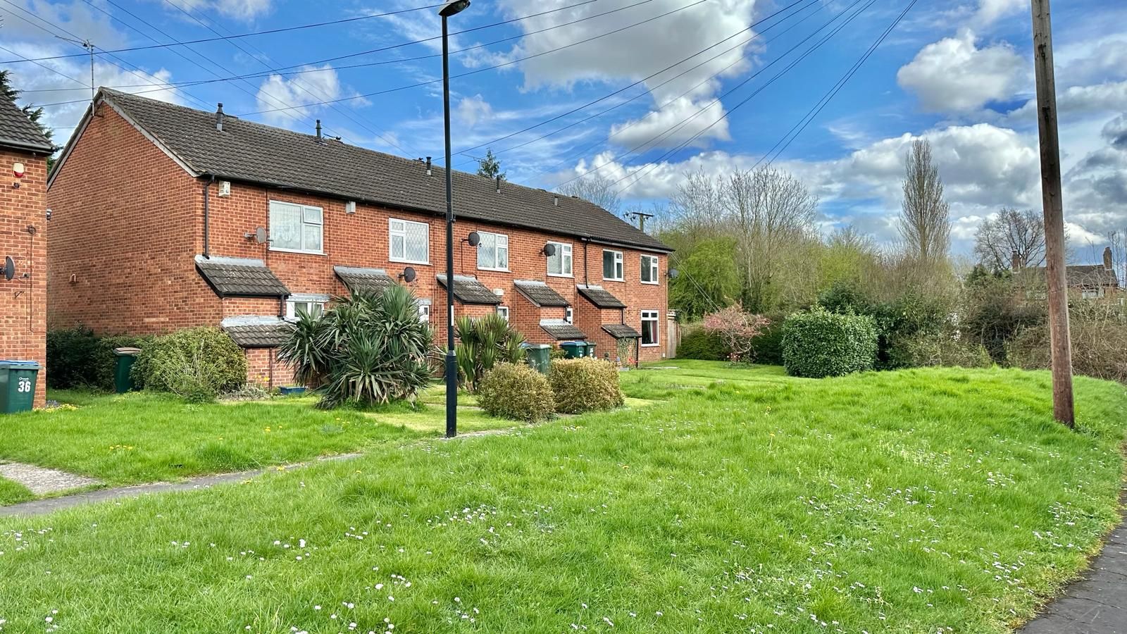 2 bedroom mid terraced house Sold in Coventry - Photograph 2.