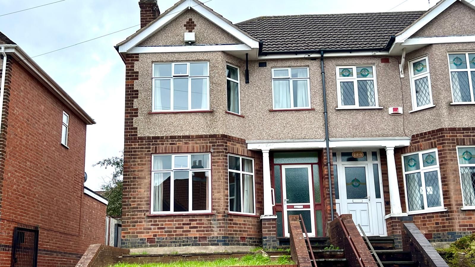 3 bedroom end terraced house Sold in Coventry - Photograph 1.