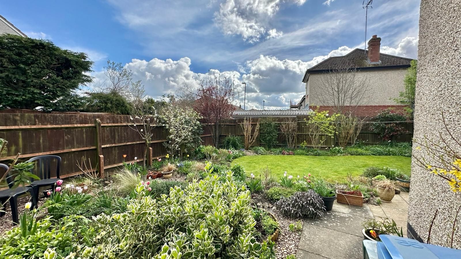 3 bedroom semi-detached house Sold in Coventry - Photograph 10.