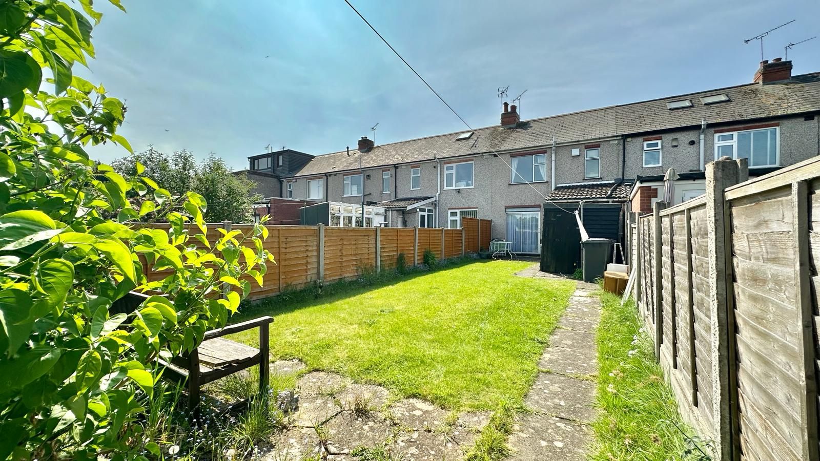 3 bedroom mid terraced house Sold in Coventry - Photograph 17.