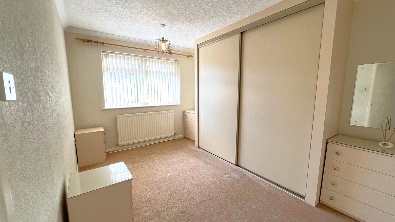 2 bedroom semi-detached bungalow Sold in Coventry - Photograph 3.