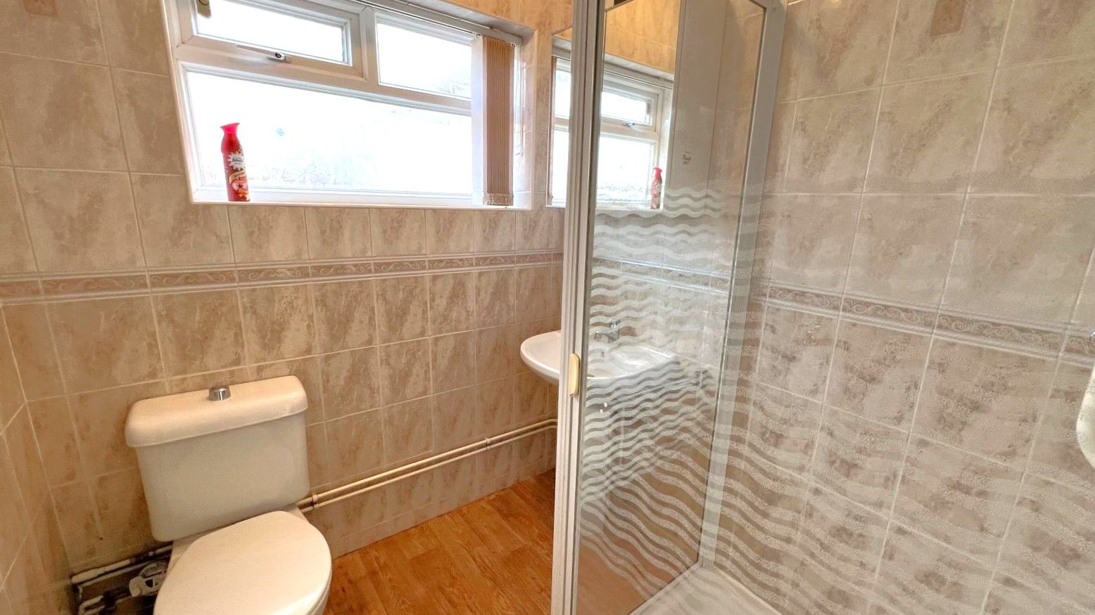 2 bedroom semi-detached bungalow Sold in Coventry - Photograph 12.