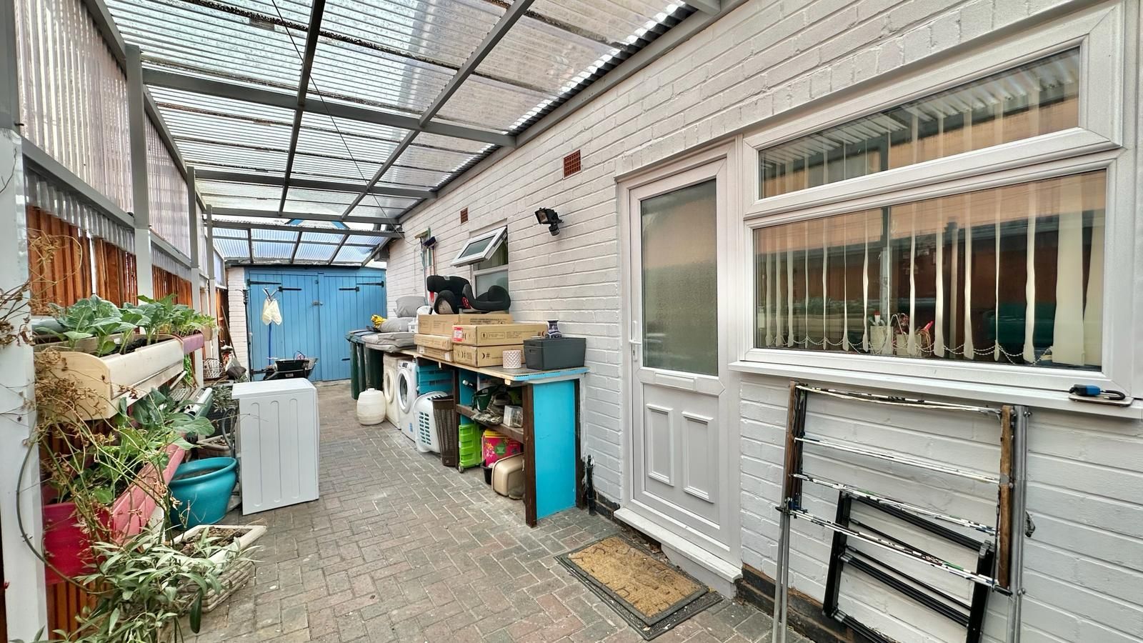 2 bedroom semi-detached bungalow Sold in Coventry - Photograph 18.