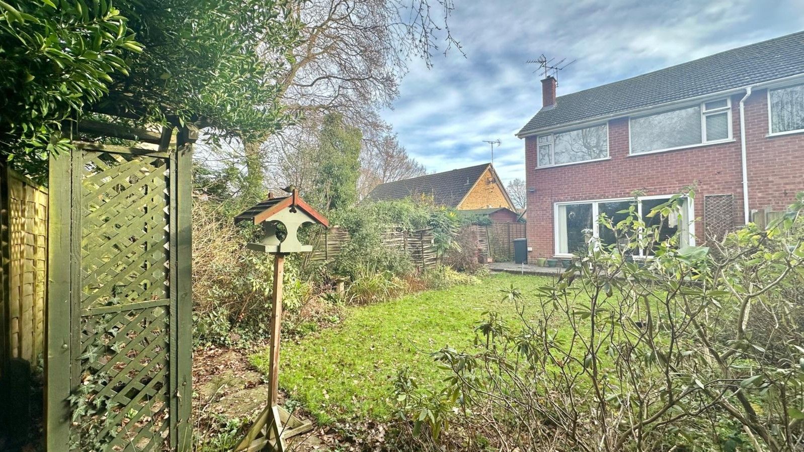 3 bedroom end terraced house Sold in Coventry - Photograph 19.