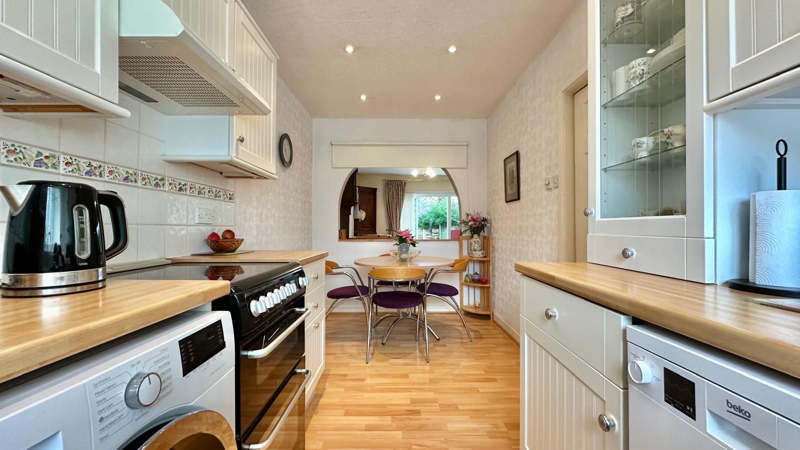 3 bedroom end terraced house Sold in Coventry - Photograph 4.
