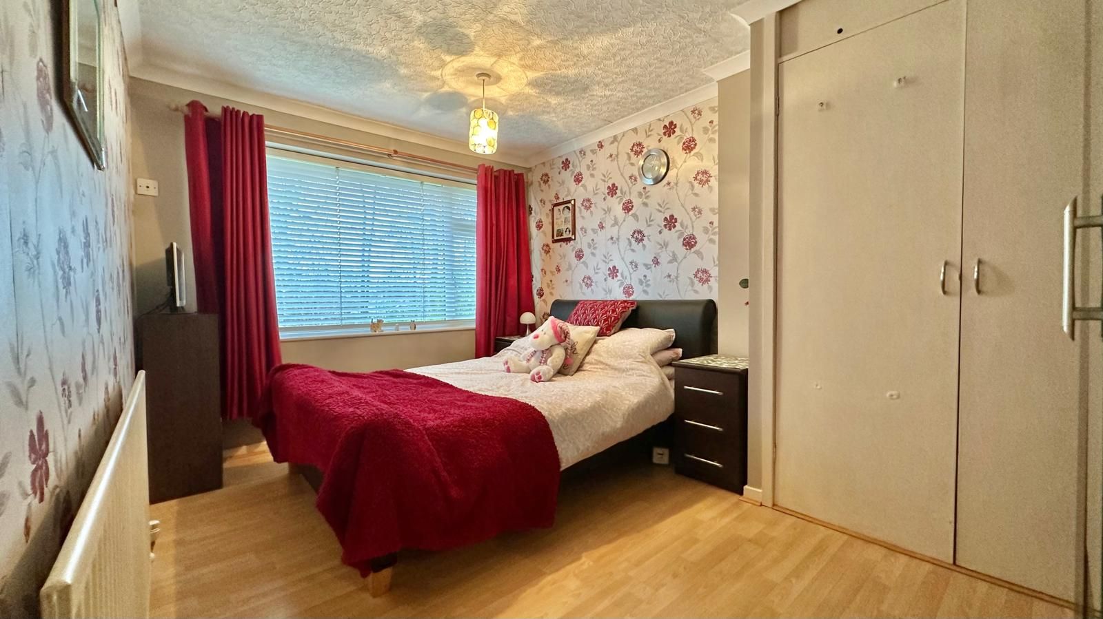 3 bedroom end terraced house Sold in Coventry - Photograph 12.