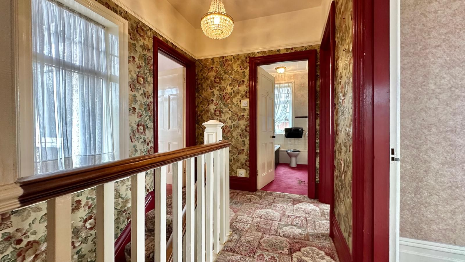 4 bedroom detached house Sold in Coventry - Photograph 23.