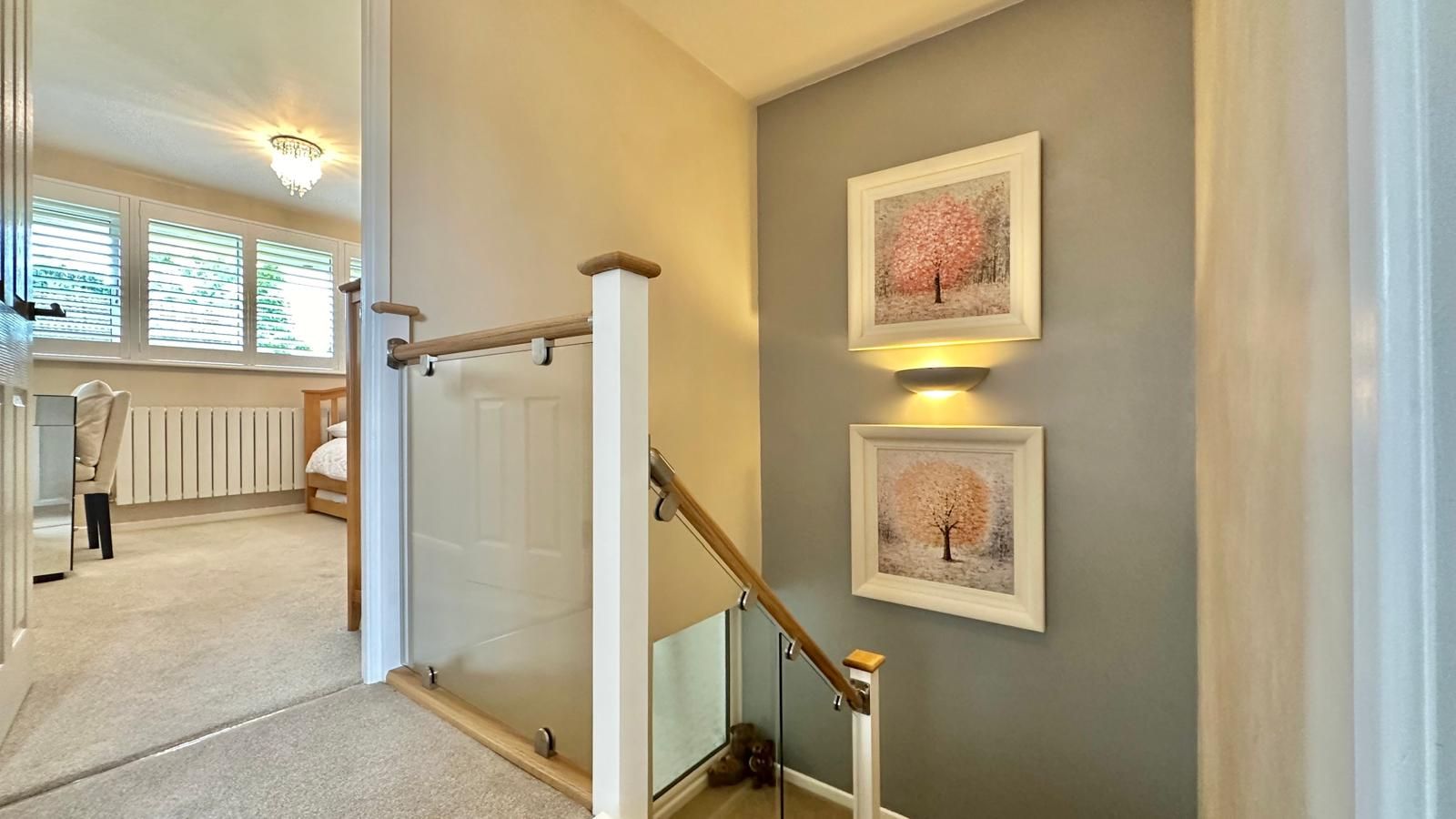 4 bedroom mid terraced house Sold in Coventry - Photograph 18.
