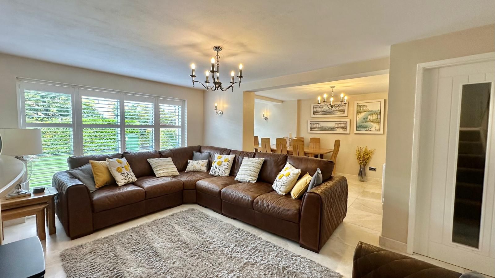 4 bedroom mid terraced house Sold in Coventry - Photograph 8.