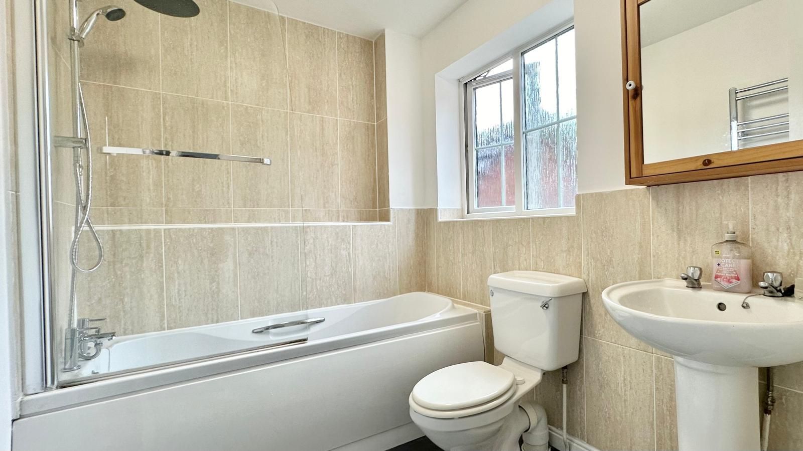 1 bedroom shared house To Let in Coventry - Photograph 12.