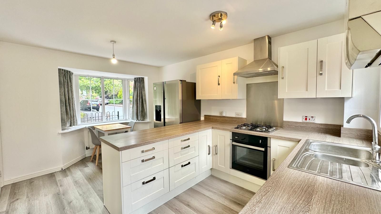 1 bedroom shared house To Let in Coventry - Photograph 2.