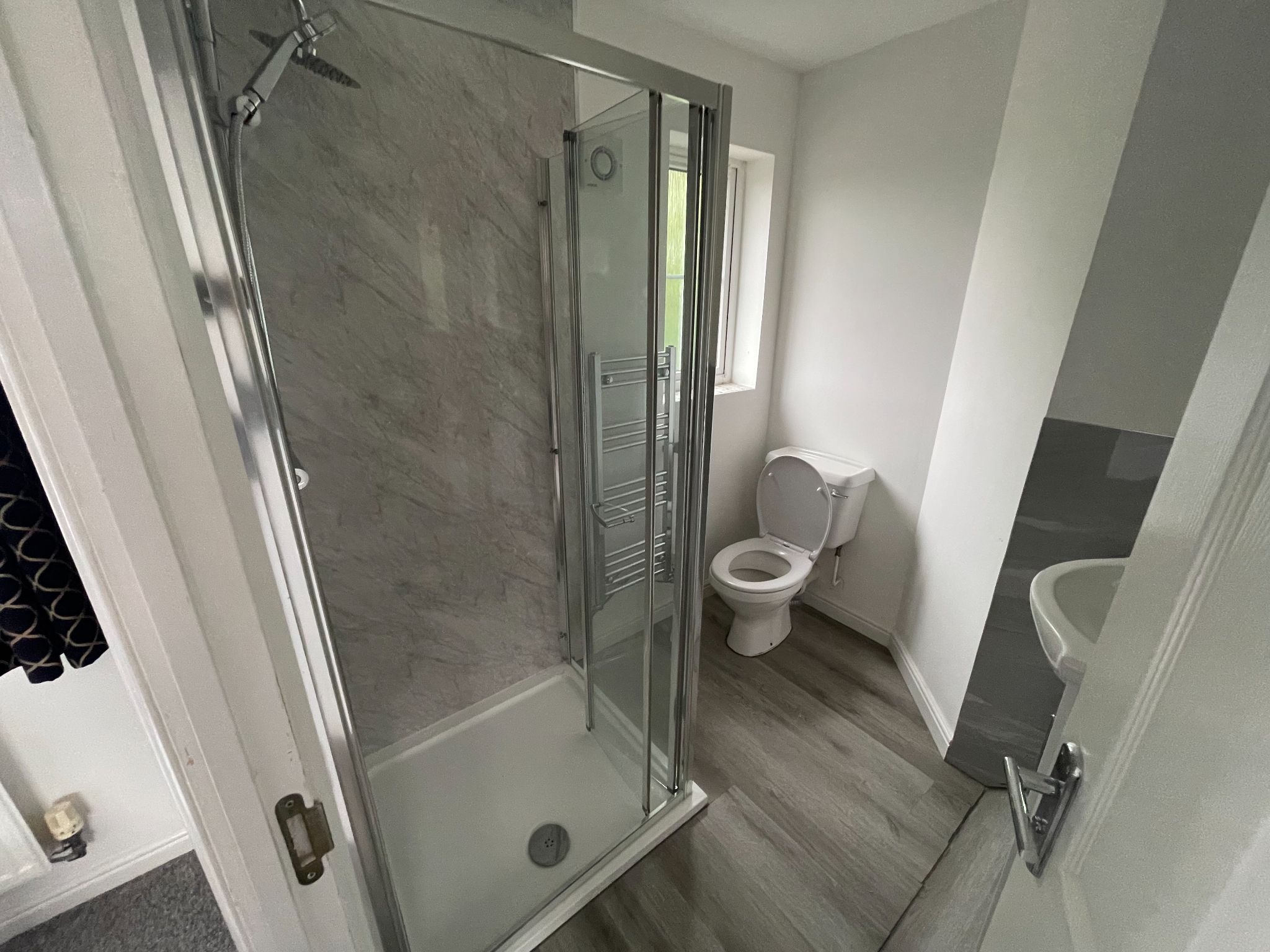 1 bedroom shared house To Let in Coventry - Photograph 10.