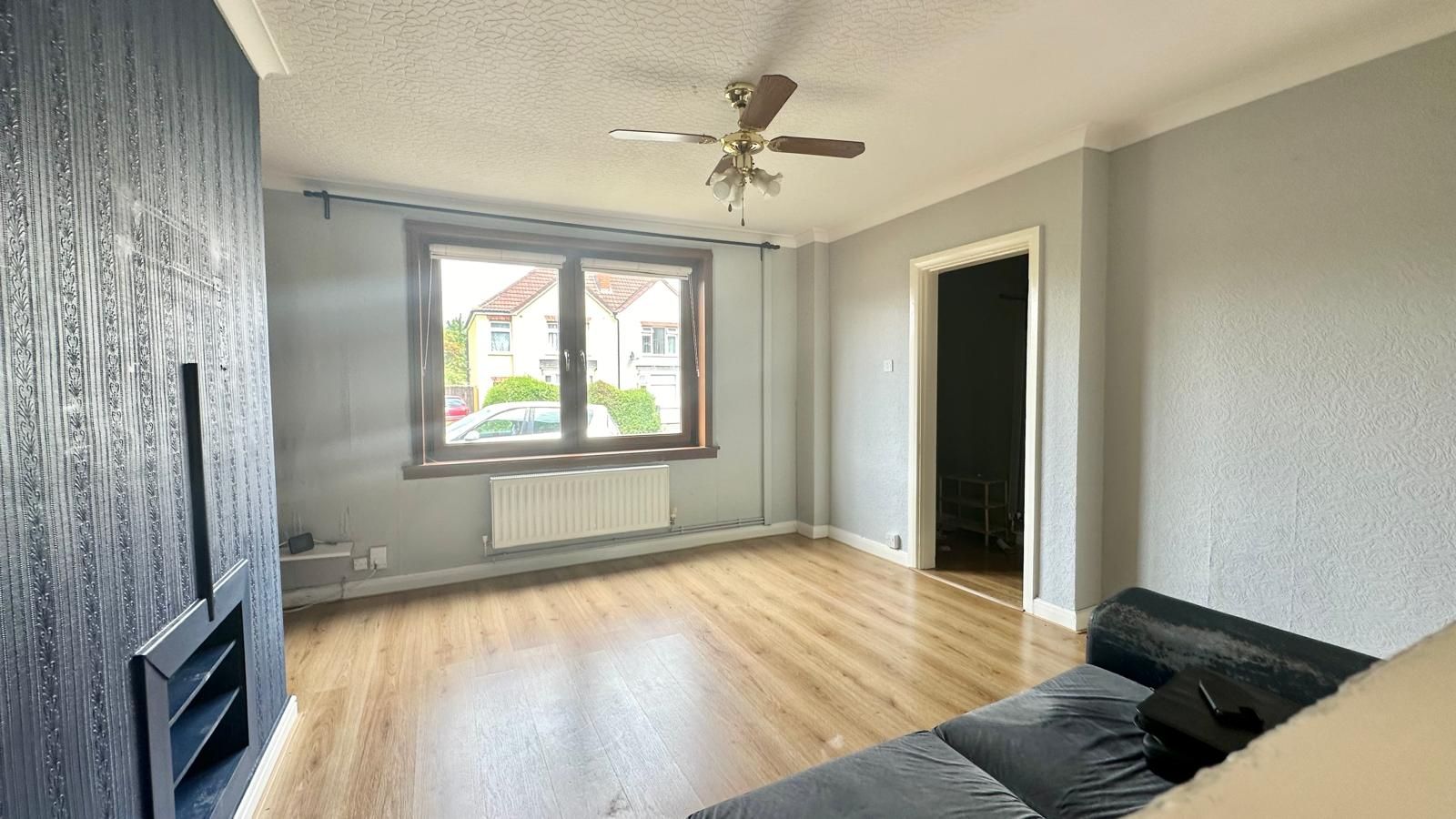 2 bedroom end terraced house Sold in Coventry - Photograph 8.