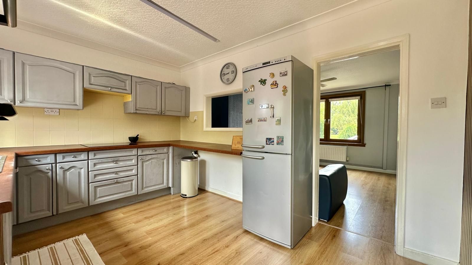 2 bedroom end terraced house Sold in Coventry - Photograph 4.