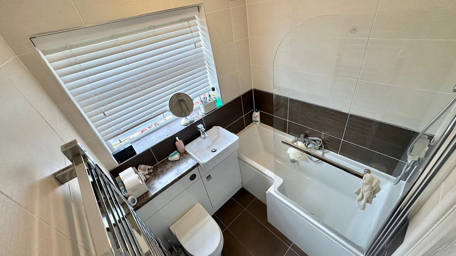 3 bedroom mid terraced house Sold in Coventry - Photograph 13.