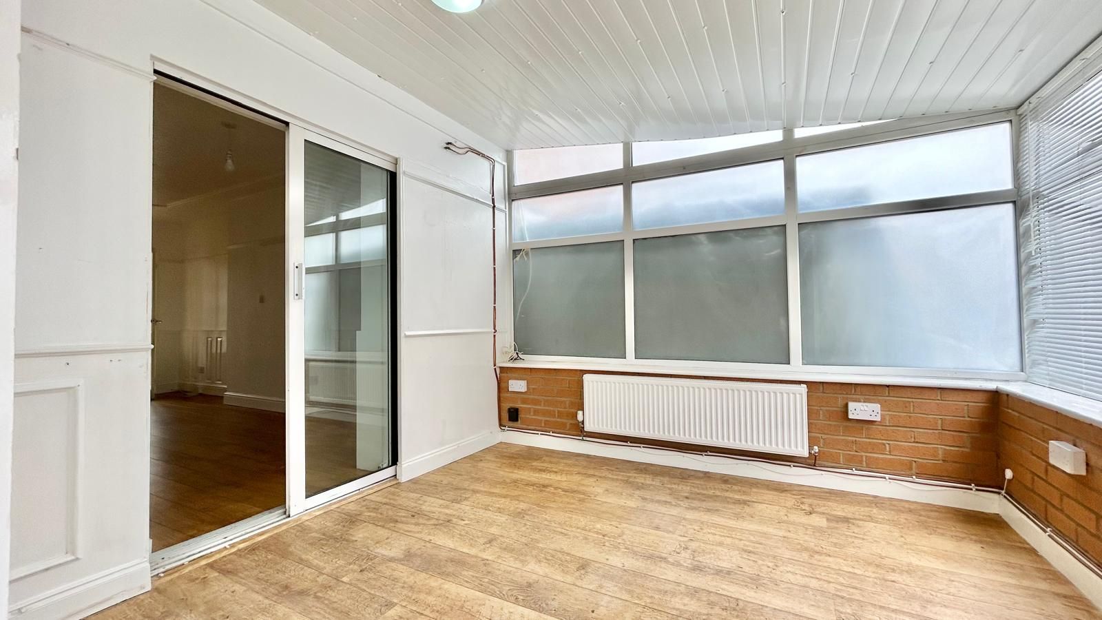 3 bedroom mid terraced house Sold in Coventry - Photograph 10.